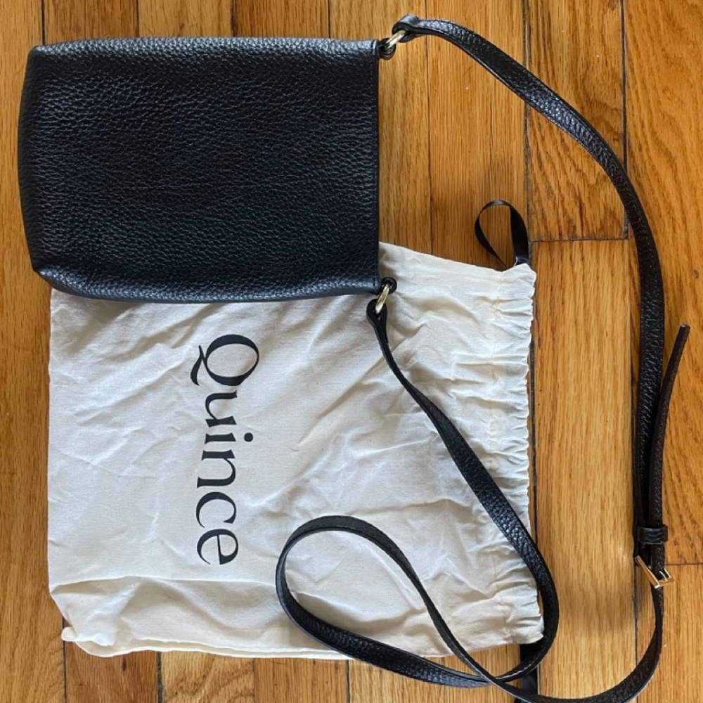 Quince Italian Leather Phone Crossbody Black